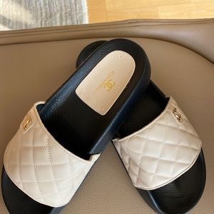 Chanel slippers